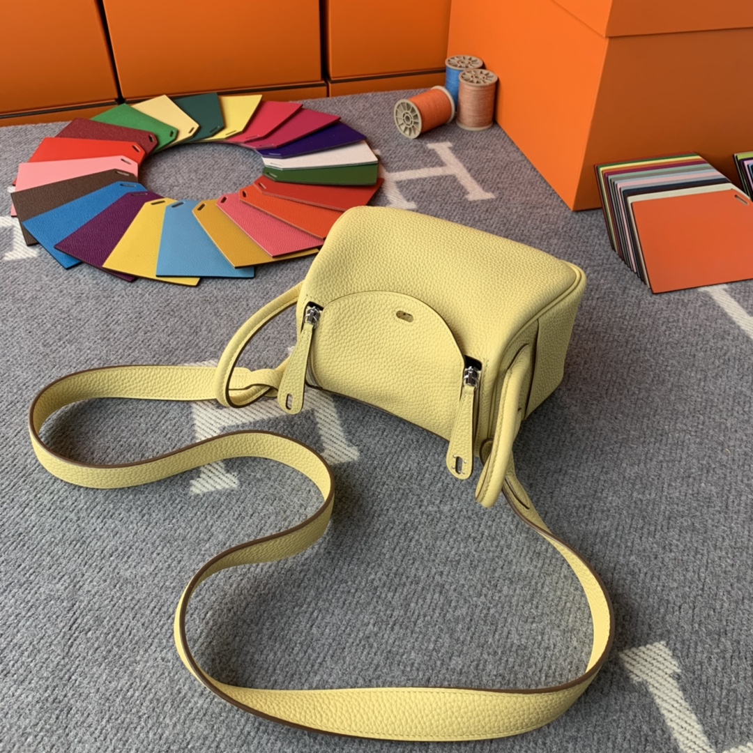 에르메스 미니 린디백 라임 화이트 은장 끌레망스 가죽